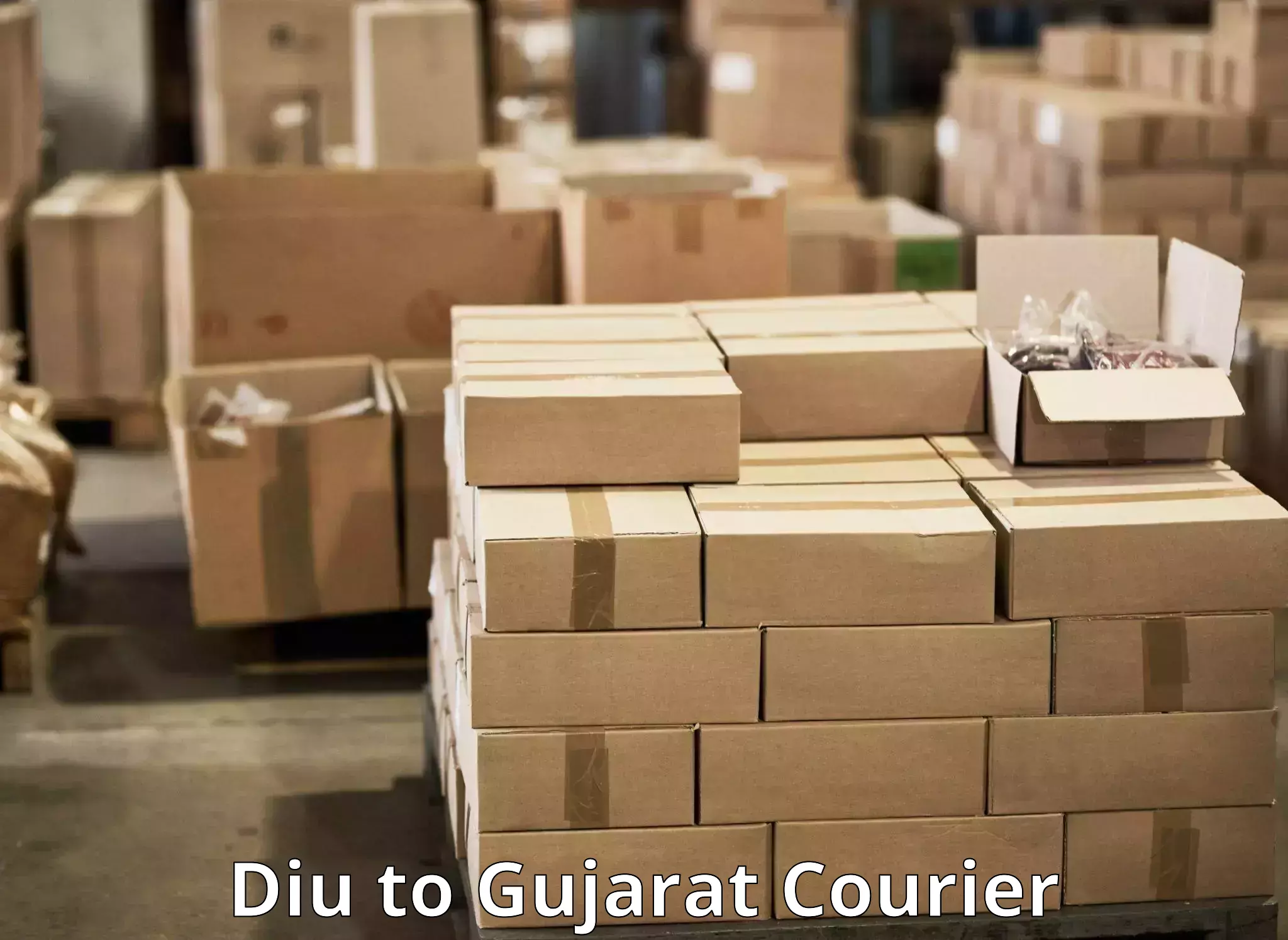 Courier service comparison Diu to Banaskantha