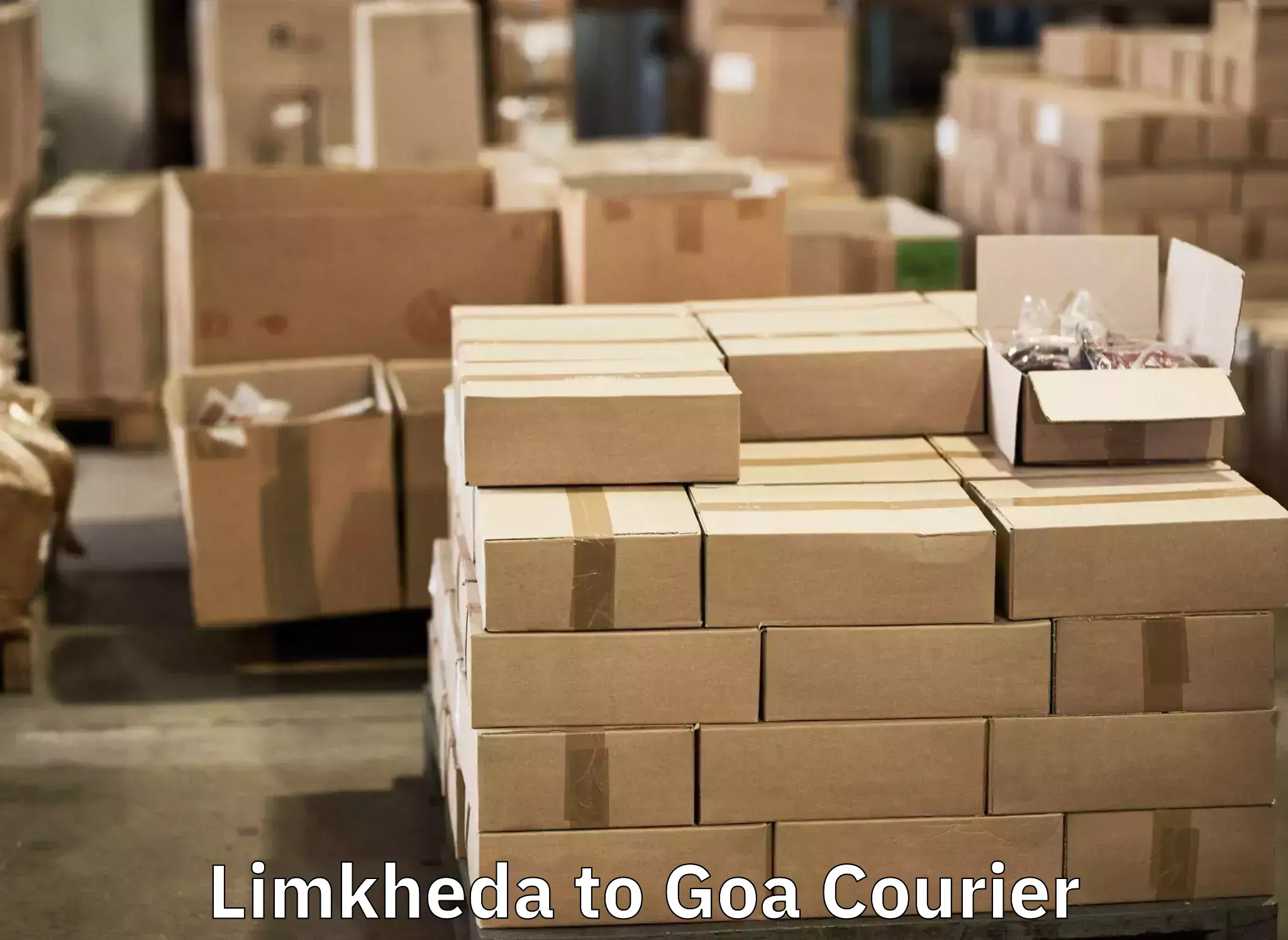 Door to door luggage delivery Limkheda to South Goa
